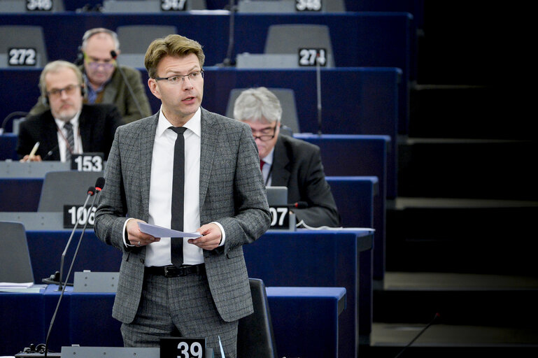 Foto 9: Plenary session Week 50 2017 in Strasbourg - Preparation of the European Council meeting of 14 and 15 December 2017 Council and Commission statements - State of play of negotiations with the United Kingdom