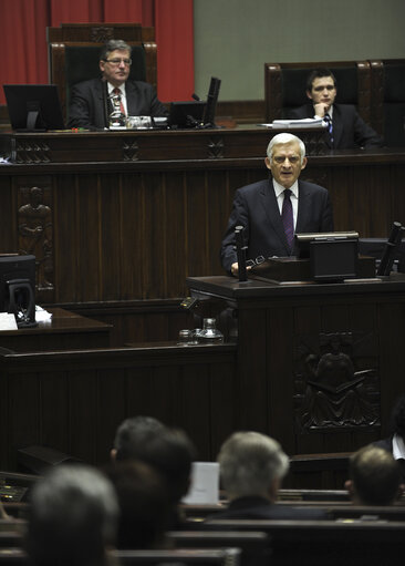 Fotografie 13: Warsaw, Poland. EP President addresses the Polish Parliament.