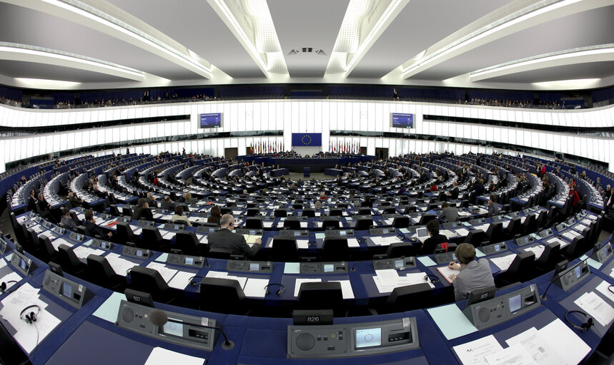 Zdjęcie 14: Presentation of the programme of the Spanish Presidency by Spain's Prime Minister during the Plenary session in Strasbourg