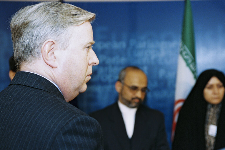 Fotografija 16: EP President meets with a delegation of the Iranian Parliament led by Mohsen MIRDAMADI