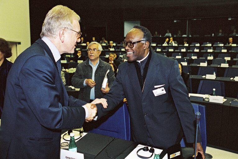 Fotografija 13: Meeting with the 2001 Sakharov Prize Laureates.