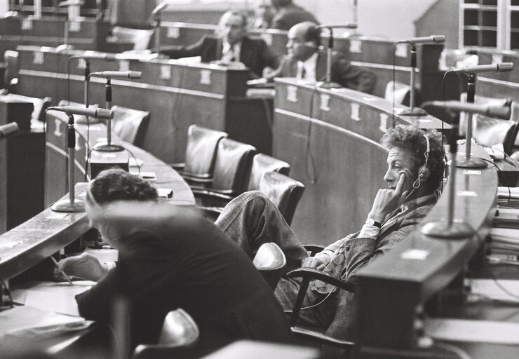 Fotogrāfija 8: Lord Hugh REAY in Plenary session Strasbourg february 1976