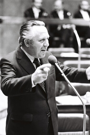 Valokuva 18: Plenary session Luxembourg january 1976