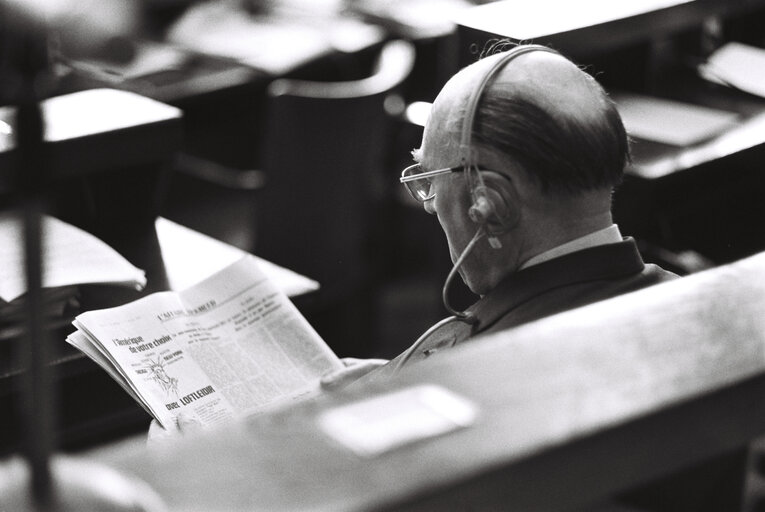 Roger HOUDET  in Plenary session Strasbourg february 1976