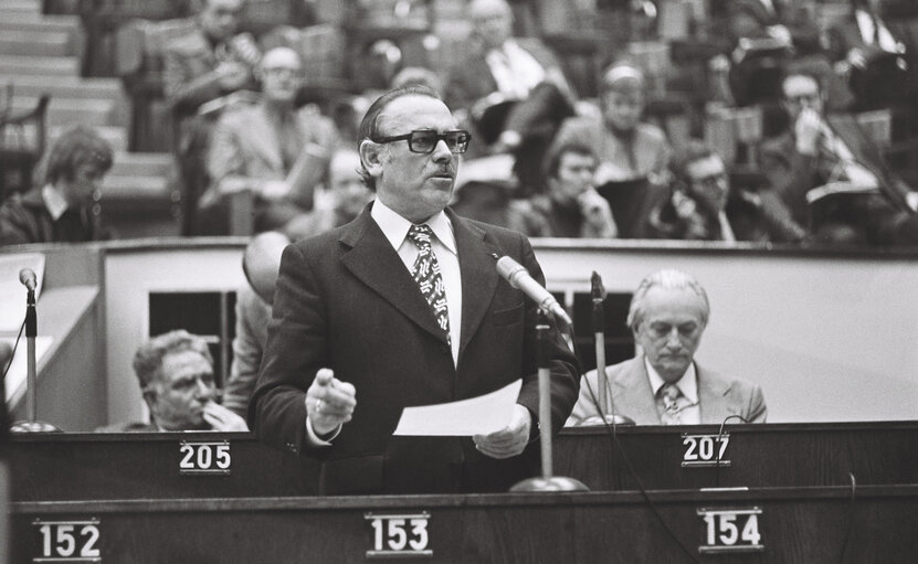 Hans Edgar JAHN in Plenary session Strasbourg february 1976