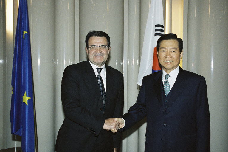 Fotografija 49: Visit of the President of South Korea to the President of the EC