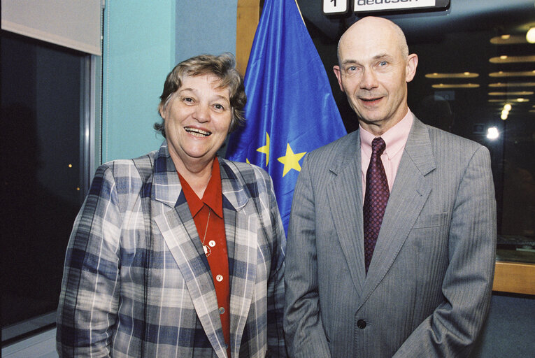 Photo 4: Imelda Mary READ and Pascal LAMY, EC Commissioner in Strasbourg in March 2002.