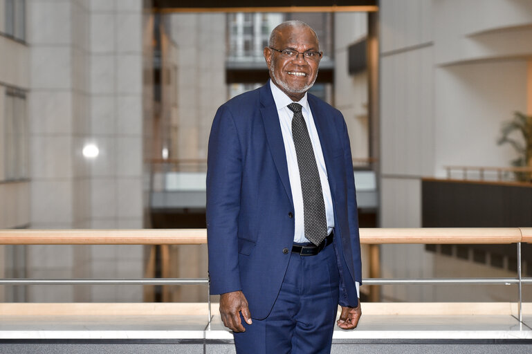 Zdjęcie 3: Maurice PONGA in the European Parliament in Brussels