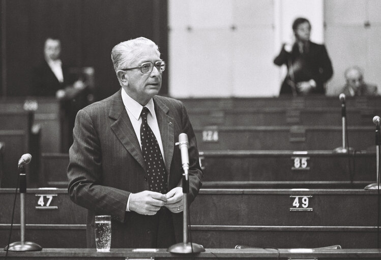 Commissioner Carlo SCARASCIA MUGNOZZA in Plenary session Strasbourg february 1976