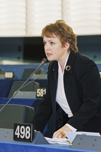 Foto 5: Speech of MEP Dana Rosemary SCALLON  in Plenary session in Strasbourg