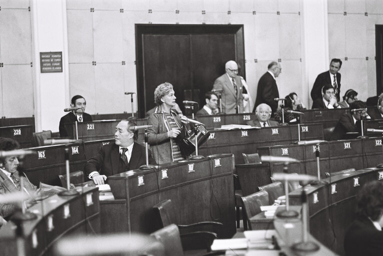 Gwyneth  DUNWOODY in Plenary session Strasbourg february 1976