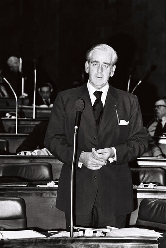 Fotografie 23: Plenary session Luxembourg january 1976