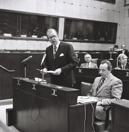 Fotogrāfija 3: Jean HAMILIUS in Plenary session Luxembourg february 1976