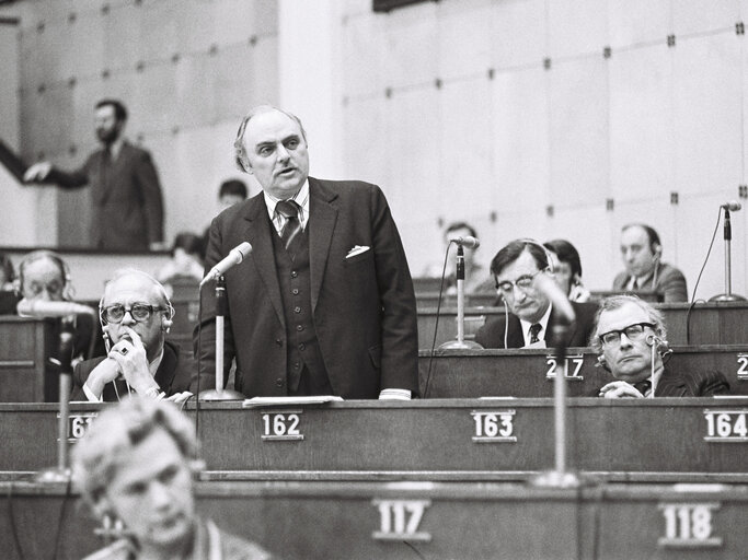 Michael Norman SHAW  in Plenary session Strasbourg february 1976