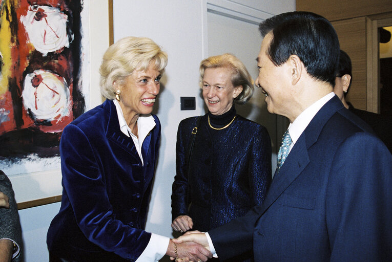 Fotografija 31: Visit of the President of South Korea to the EP in Strasbourg.