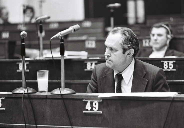 Pierre LARDINOIS in Plenary session Strasbourg february 1976