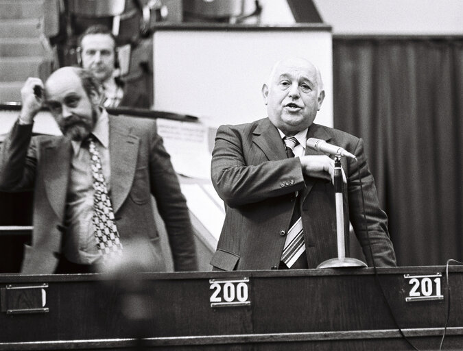 Karl-Heinz MURSCH in Plenary session Strasbourg february 1976