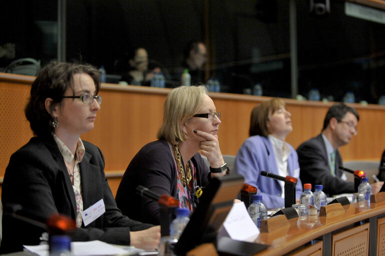 Public Hearing: What's bugging the bees.