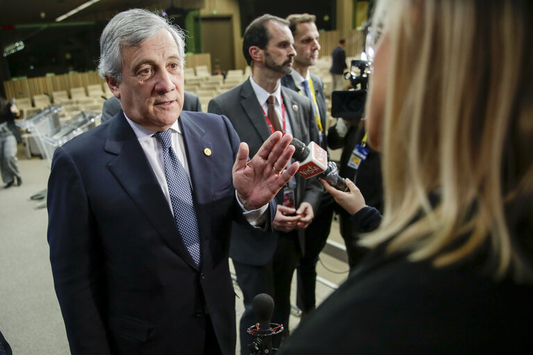 Foto 1: Antonio TAJANI - EP President takes part in the European Council meeting - Press Conference