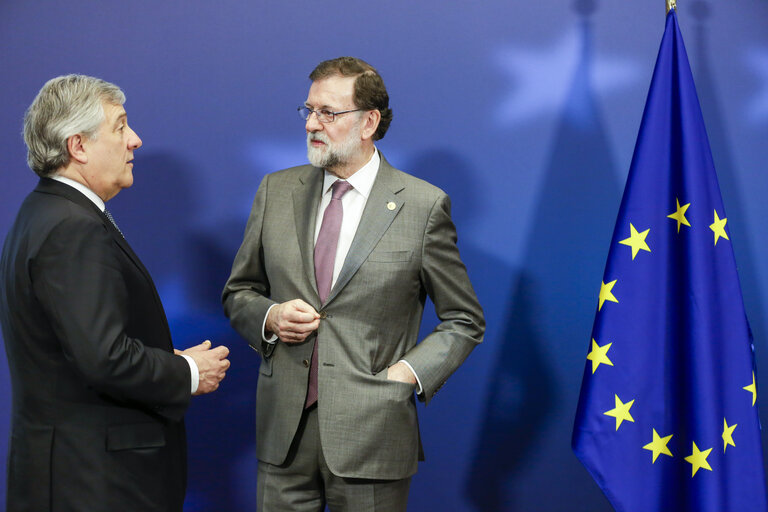 Valokuva 5: Antonio TAJANI - EP President takes part in the European Council meeting - Ceremony of the donation of the amount of the 2017 princess of Asturias award of Concord to the Governments of Spain and Portugal