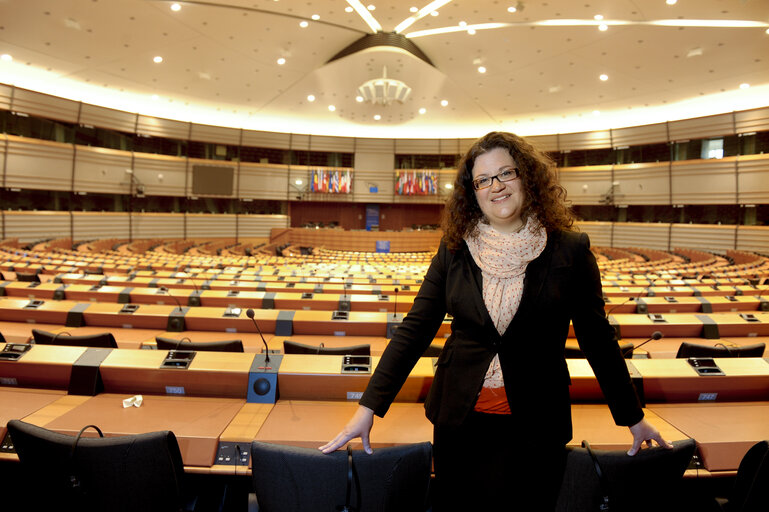 Fotó 3: Portrait of MEP Mojca Kleva in the Parliament in Brussels