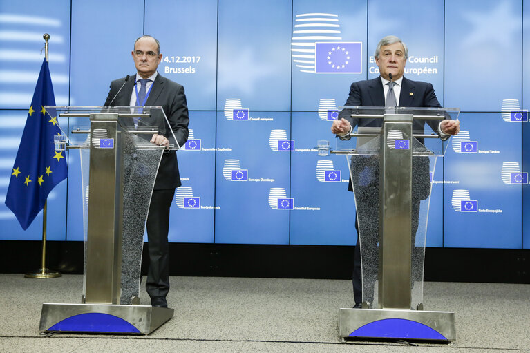 Foto 8: Antonio TAJANI - EP President takes part in the European Council meeting - Press Conference