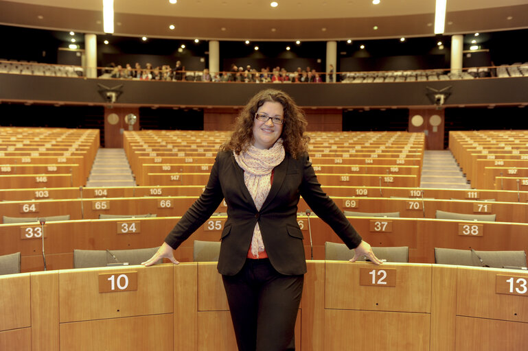 Fotó 2: Portrait of MEP Mojca Kleva in the Parliament in Brussels