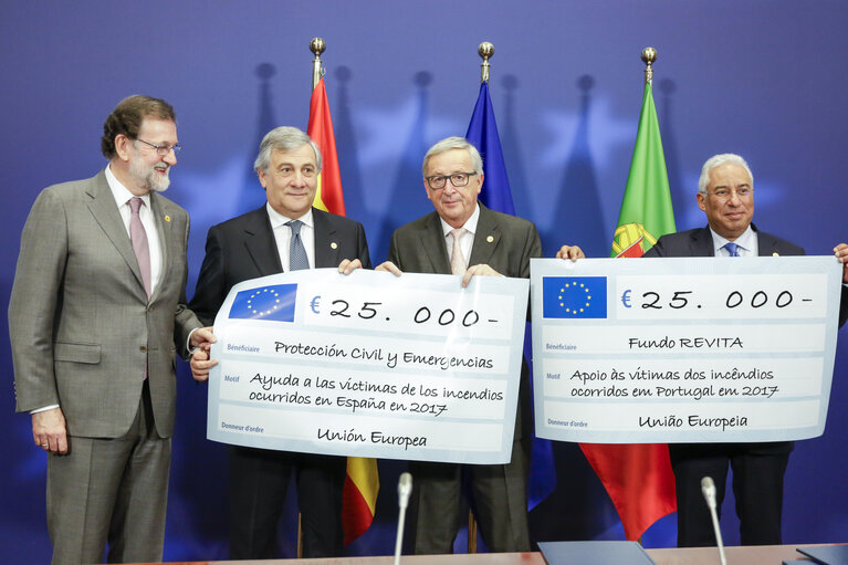 Valokuva 8: Antonio TAJANI - EP President takes part in the European Council meeting - Ceremony of the donation of the amount of the 2017 princess of Asturias award of Concord to the Governments of Spain and Portugal