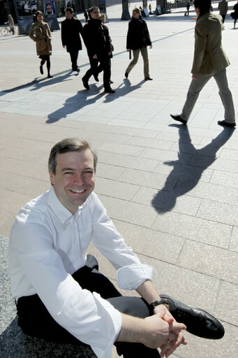 Φωτογραφία 2: Portrait of Martin EHRENHAUSER MEP in Brussels