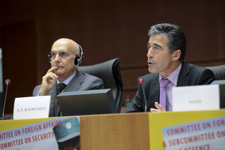 Fotagrafa 1: The Committee on Foreign Affairs jointly with the Subcommittee on Security and Defence holds an Interparliamentary committee meeting with representatives from National Parliaments on the Challenges facing the Union's Common Security and Defence Policy (CSDP) after the entry into force of the Lisbon Treaty