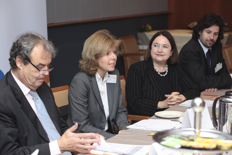 Fotografie 8: Press Breakfast on cancer prevention with the German Cancer Research Center