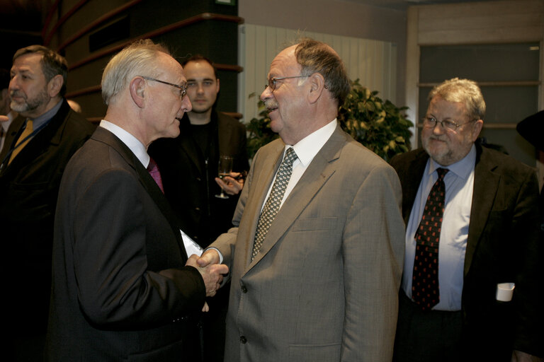 Foto 5: Speech for the presentation of the book of Klaus HÄNSCH - former President of the European Parliament