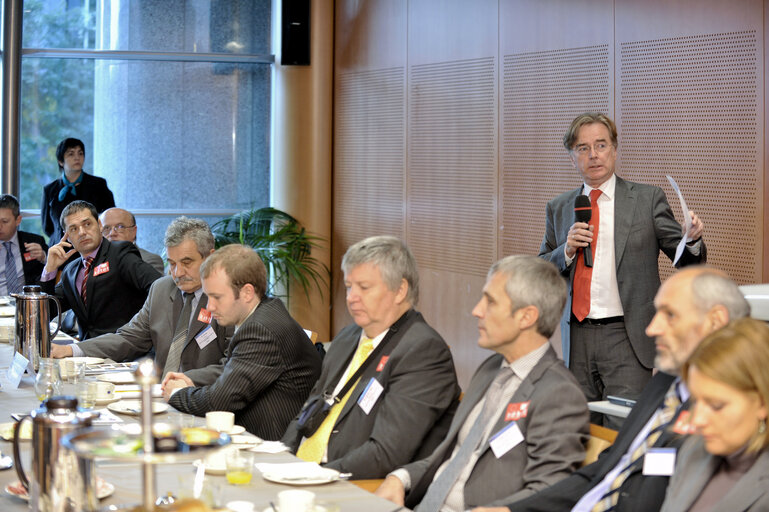 Eurotest Breakfast Briefing