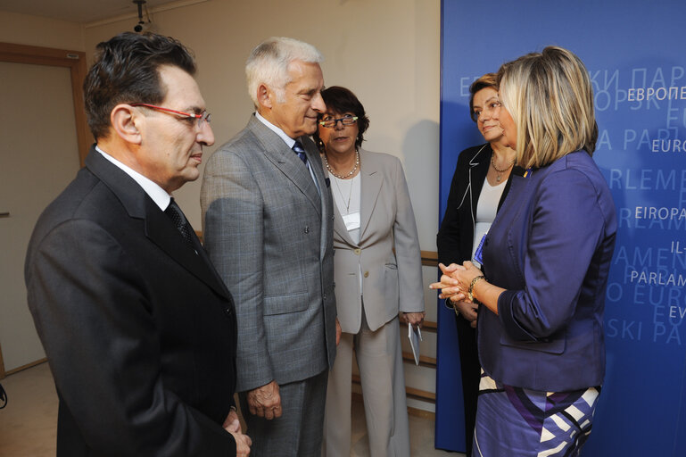 Jerzy Buzek, EP President, receives the Rocco Chinnici Prize promoting values of democracy, civil freedom and rule of law