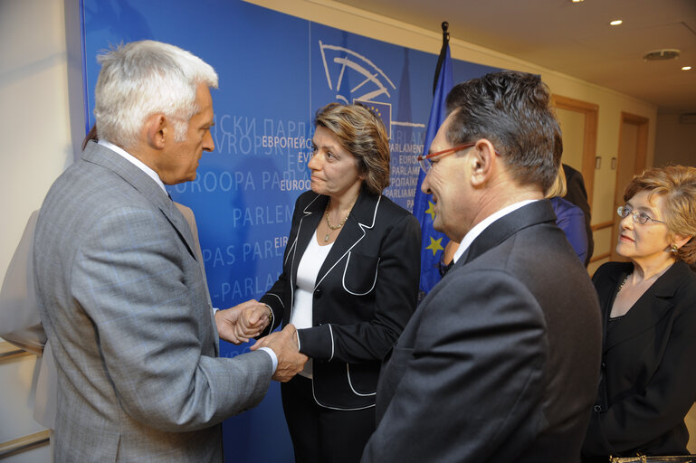 Zdjęcie 20: Jerzy Buzek, EP President, receives the Rocco Chinnici Prize promoting values of democracy, civil freedom and rule of law