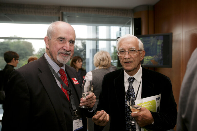 Fotografie 8: Together we're stronger conference in Brussels sponsored by MEP Frieda Brepoels