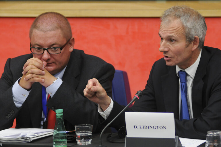 Photo 16 : United Kingdom's Minister for European Affairs David Roy Lidington attends a meeting with MEPs in Strasbourg