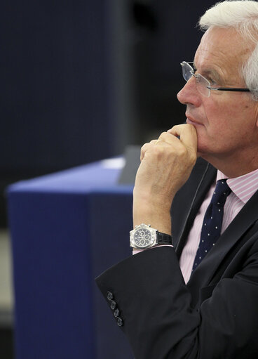 Nuotrauka 4: European Commissioner Michel Barnier attends the plenary session in Strasbourg