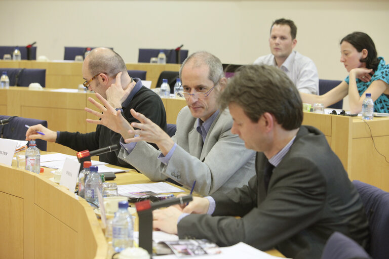 Photo 6: Constituent meeting of the selection panel for the 2009 LUX Prize