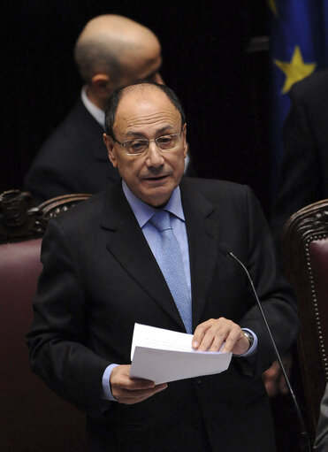 Foto 16: President of Italian Senate Renato Schifani speaks during of the 7th plenary session of the Parlamentary assembly of the Union for the mediterranean at Italian Chambers of Deputies at Palazzo Montecitorio on March 4, 2011in Rome.