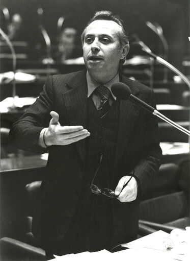 Luigi GRANELLI during the plenary session from December 11 to 15, 1978, in Luxembourg.