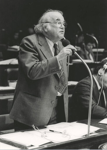 Ernest Alan FITCH during the plenary session from December 11 to 15, 1978, in Luxembourg.