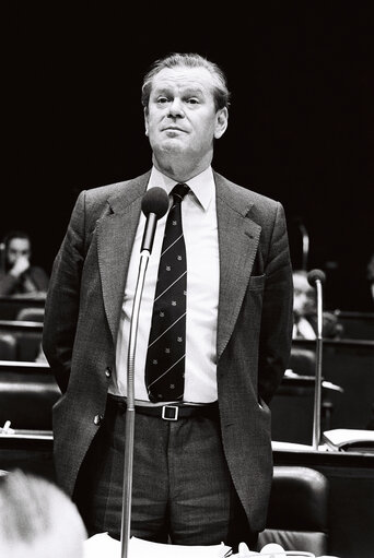 Lord Donald BRUCE OF DONINGTON during the plenary session from December 11 to 15, 1978, in Luxembourg.