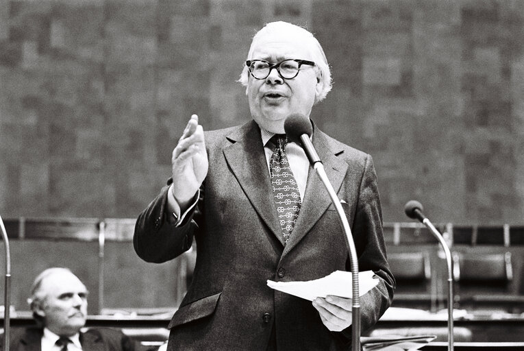 Geoffrey RIPPON during the plenary session from December 11 to 15, 1978, in Luxembourg.