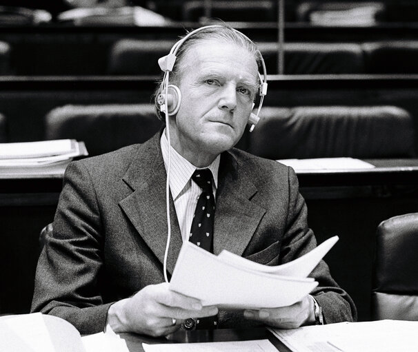 Philipp von BISMARCK during the plenary session from December 11 to 15, 1978, in Luxembourg.