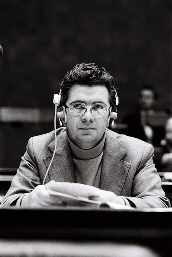 Liam KAVANAGH during the plenary session from December 11 to 15, 1978, in Luxembourg.