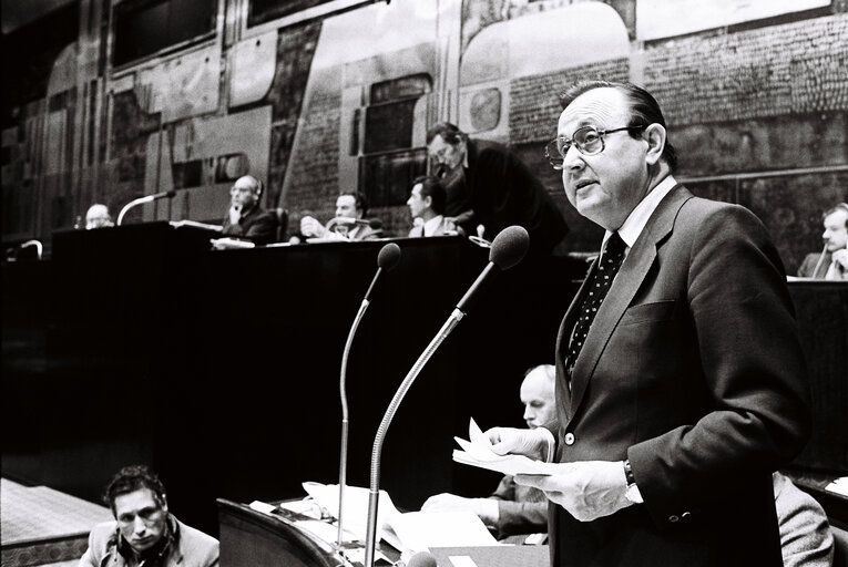 Hans-Dietrich GENSCHER, Minister for Foreign Affairs of the Federal Republic of Germany and President in Office of the Council of the European Communities, during the plenary session from December 11 to 15, 1978, in Luxembourg.