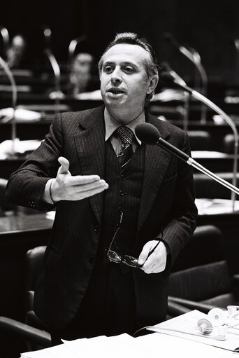 Luigi GRANELLI during the plenary session from December 11 to 15, 1978, in Luxembourg.