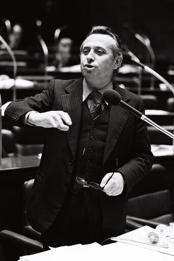 Luigi GRANELLI during the plenary session from December 11 to 15, 1978, in Luxembourg.