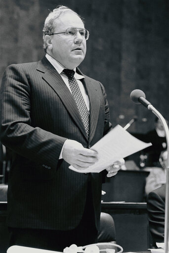 Martin BANGEMANN during the plenary session from December 11 to 15, 1978, in Luxembourg.